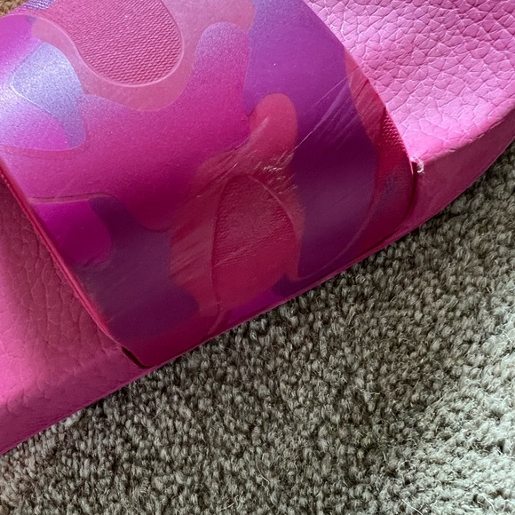 Valentino Pink Camouflage Pool Slide Sandals Size 37 - Picture 5 of 7